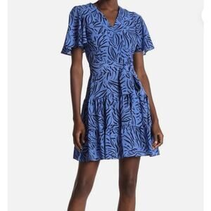 Eliza J Blue Black Zebra Pattern Flutter Sleeve Tiered Fit Flare Dress Sz 6